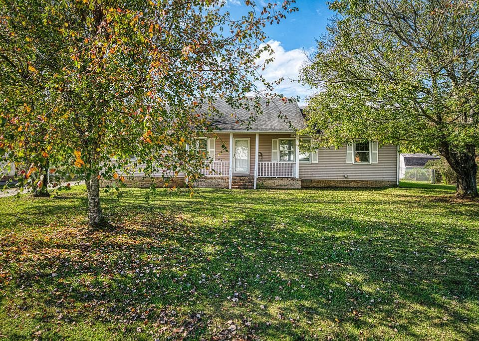 1st image of 3837 Bartlett Dr