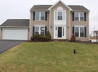 4446 Tabitha Crk, Syracuse, NY 13215