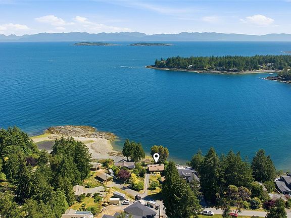 2nd image of 1518 Haida Way