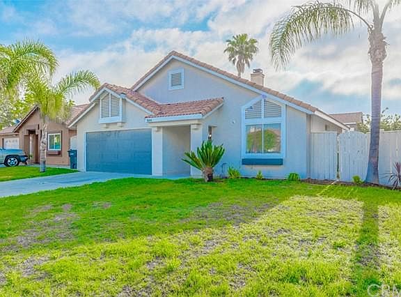 3rd image of 2091 Sundown Dr