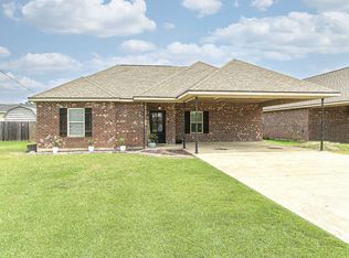 2439 Augustine St, Sulphur, LA 70663