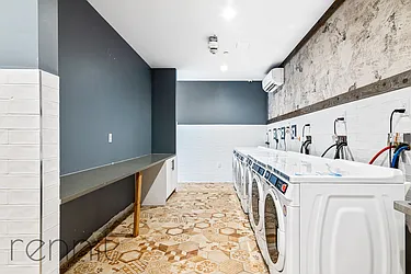 Rented by Rennit Inc.