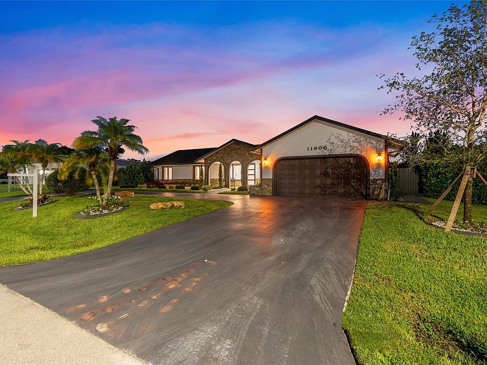 1st image of 11900 NW 27th Street