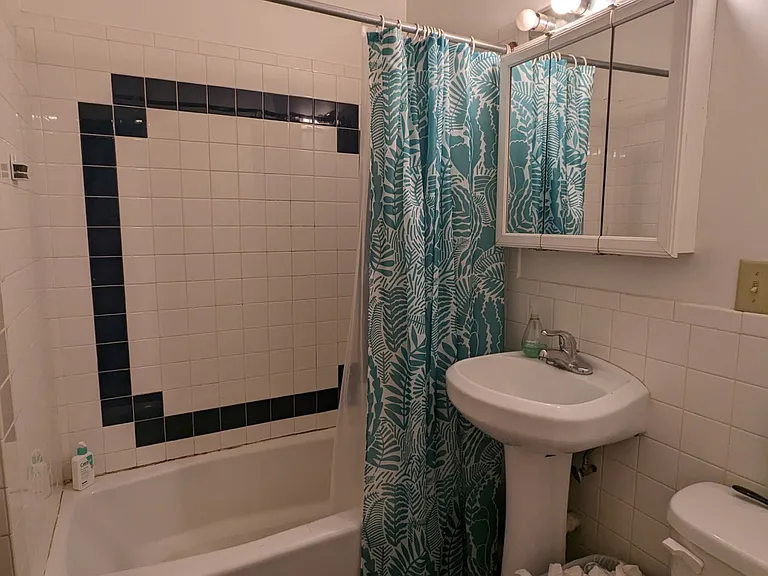 37 Egremont Rd #14 — Photo 27