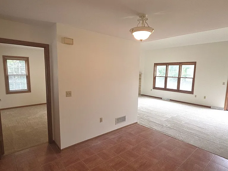 3207 S Ridgecrest Ct — Photo 5