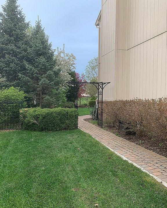 1st image of 1182 S Creek Dr