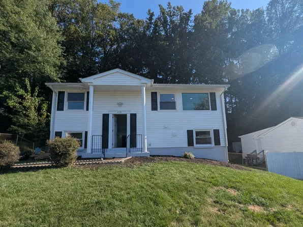 4225 Hoffman Dr, Woodbridge, VA 22193