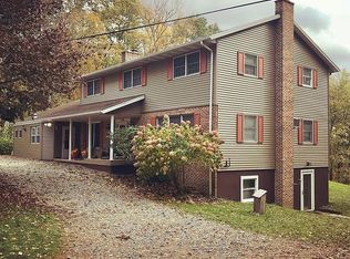 122 Dogwood Ln, Williamsport, PA 17701