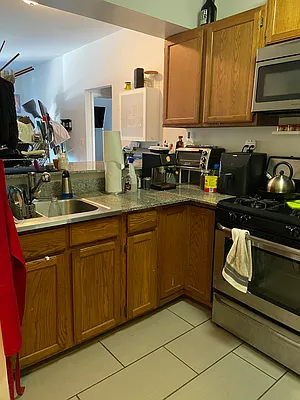 Rented by LDMI Realty Group LLC | media 4