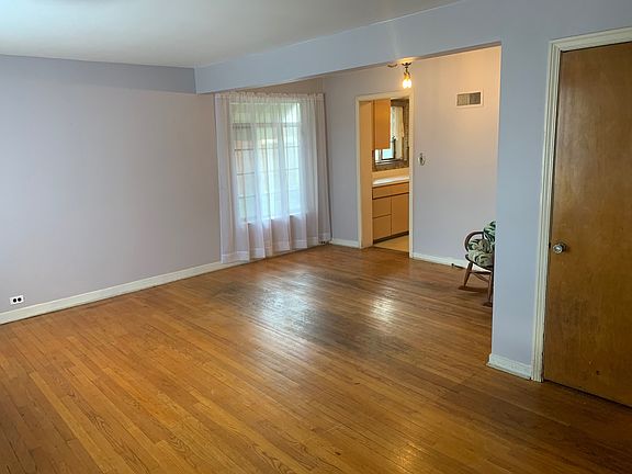 3rd image of 3740 S 59th Ave
