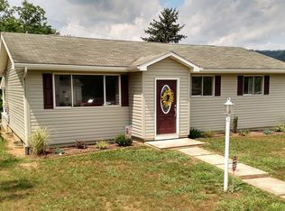 114 S Robin Dr, Ridgeley, WV 26753