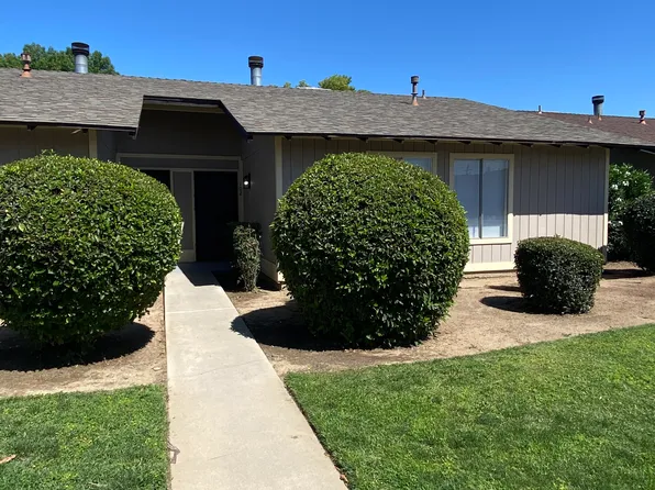 2237 Cherry Ln #102, Clovis, CA 93612