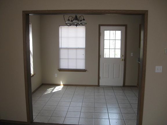 4th image of 43 Holly Dr #A