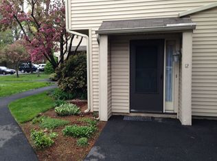 1 Horizon Dr APT 12, Norwalk, CT 06854