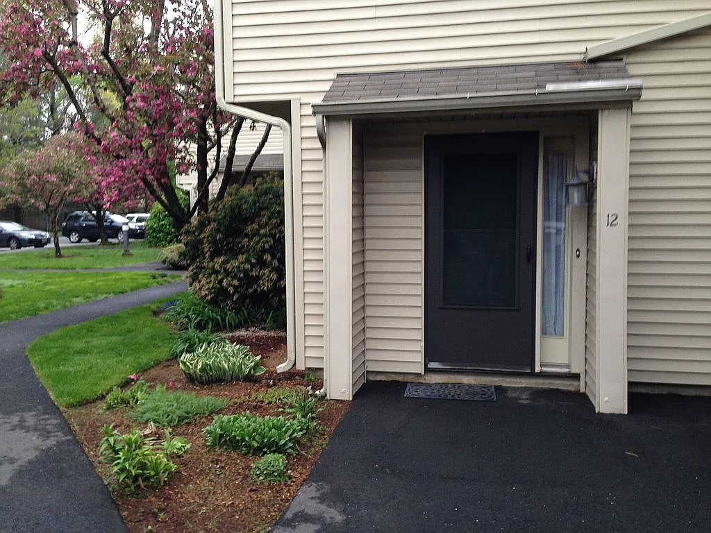 1 Horizon Dr APT 12 photo 1