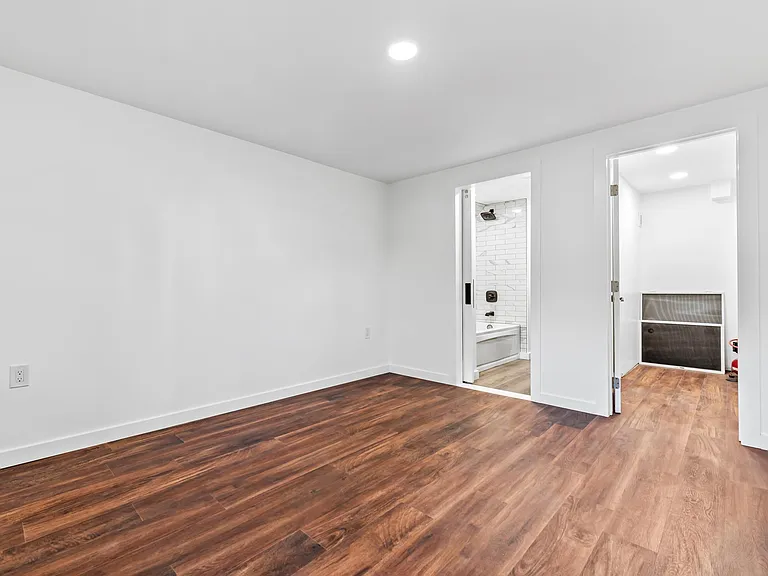 6810 N Westanna Ave #B — Photo 4