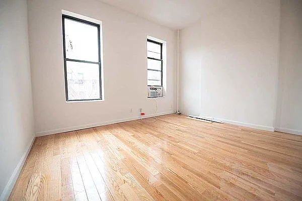 Rented by Park River | media 23