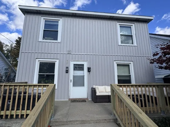 829 Flat St NE #1, Grand Rapids, MI 49503