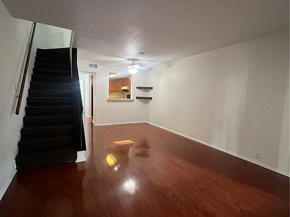 5th image of 3320 N Arnoult Rd APT 237