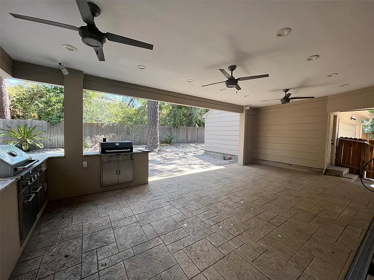 2714 Echo St — Photo 13