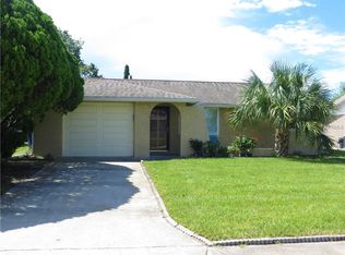 6634 Lenoir Dr, Port Richey, FL 34668