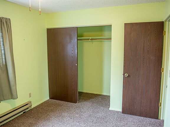 4th image of 304 E Tanner Ave
