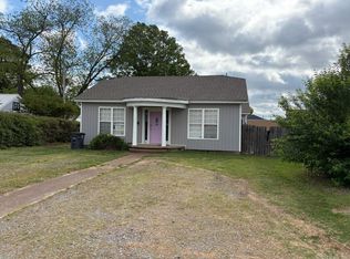 402 N Grand St, Searcy, AR 72143