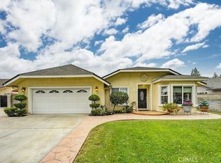 11122 Wayfield Rd, Riverside, CA 92505