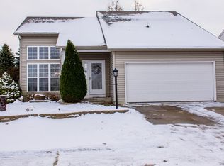719 Lovechio Dr, Mishawaka, IN 46544