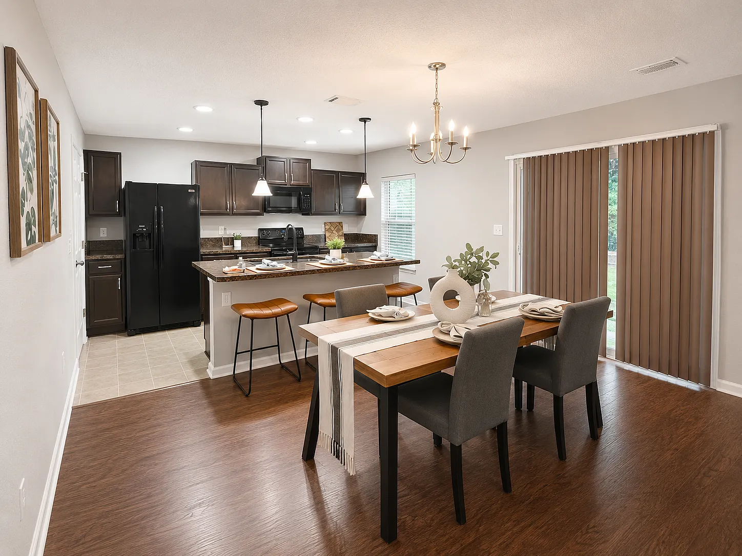 3 bed, 2.0 bath, 1628 sqft, $1,850 — Photo 2