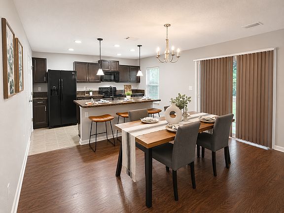 2nd image of 12190 Alexandra Dr