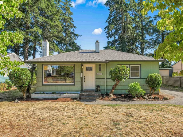 12050 NE Broadway St, Portland, OR 97220