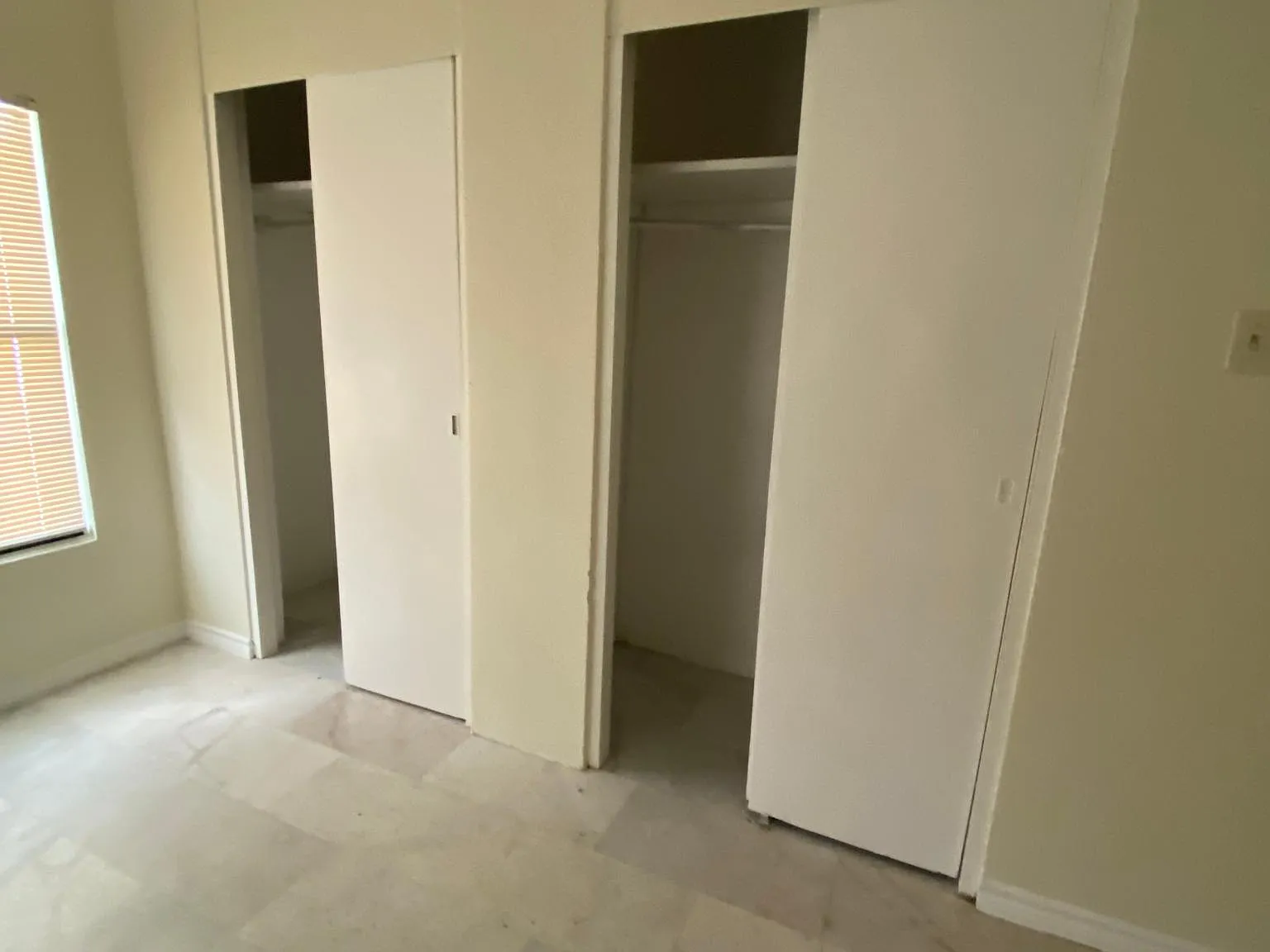 902 Jacent Court — Photo 4