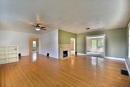 5th image of 7281 S Highland Dr