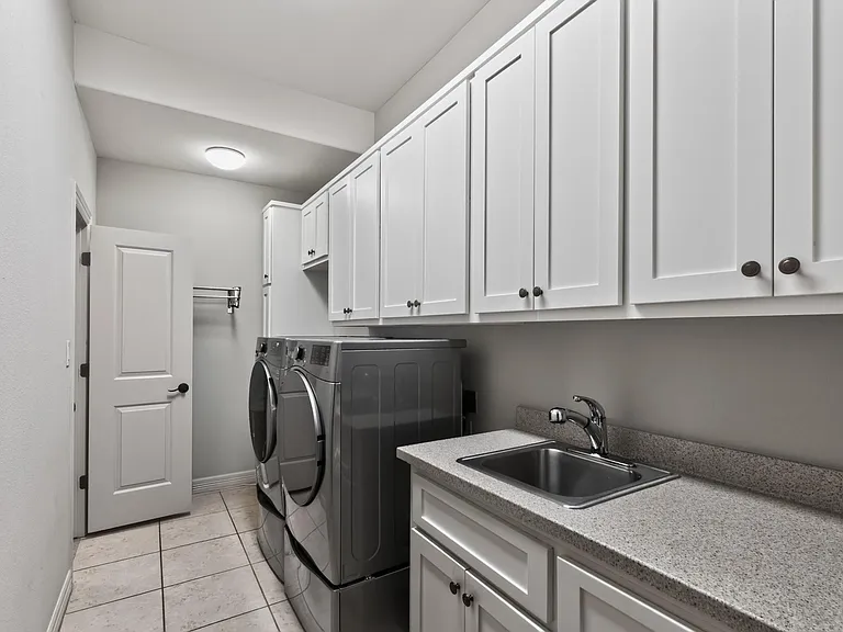31 Woodglade Way — Photo 35