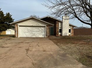 4461 Northridge Ln, Noble, OK 73068