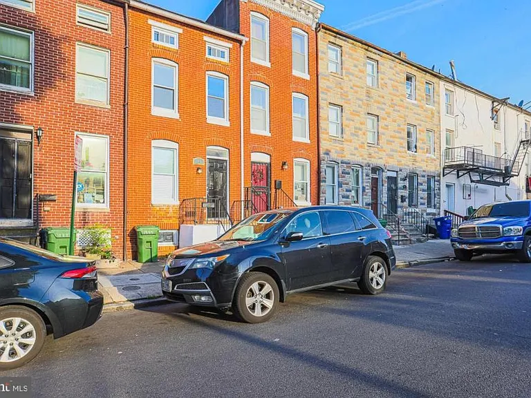 10 S Carey St — Photo 3