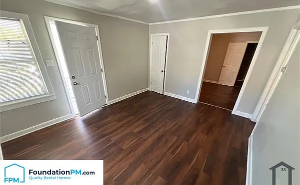 2303 Longstreet Dr — Photo 5