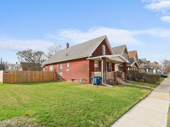 2240 Valentine St, Toledo, OH 43605