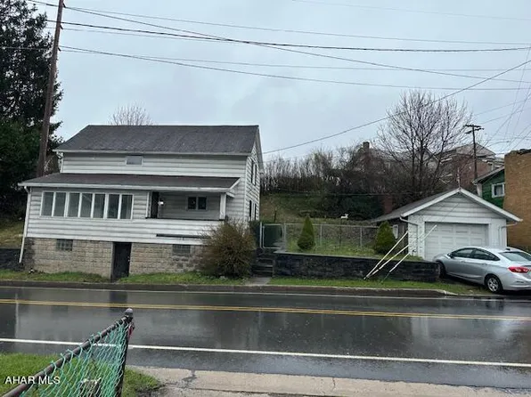 1083 Cardiff Rd, Nanty Glo, PA 15943