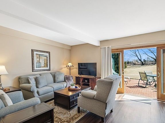 5th image of 29 Fairway Pl