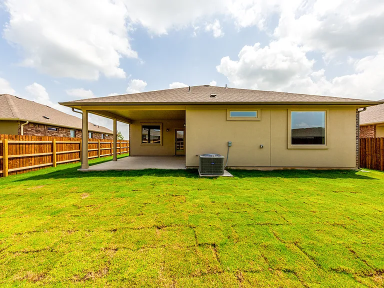 16809 Aventura Ave — Photo 33