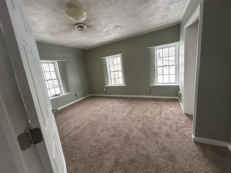 3678 Main St #5 — Photo 15