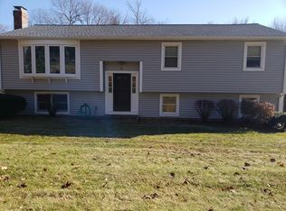 61 Old Worcester Rd, Charlton, MA 01507