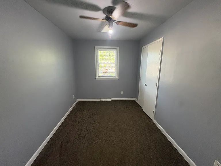 120 Charles Pl — Photo 19