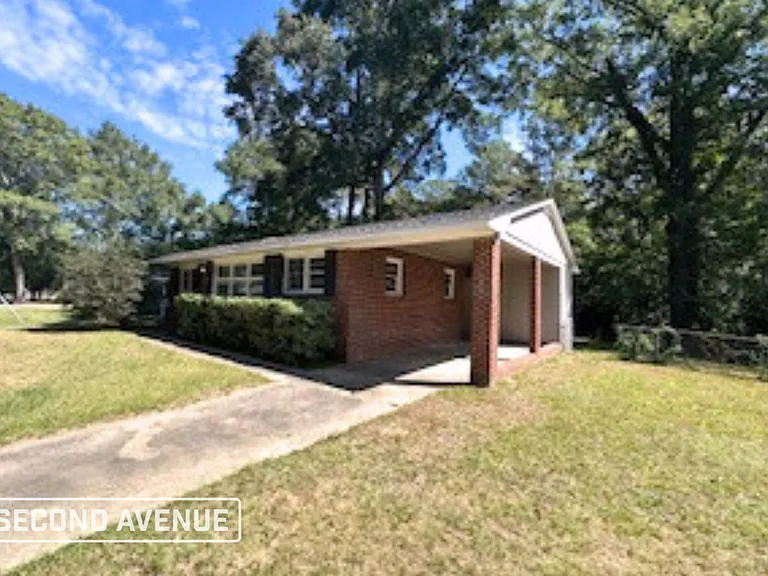2330 Japonica Dr — Photo 1