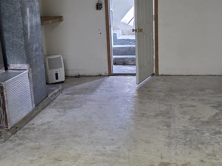 2825 Borden Grant Trl — Photo 15