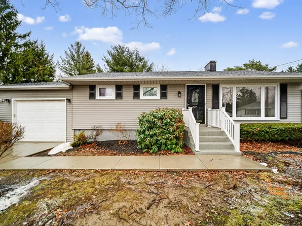 5009 Hillsdale Ave, Erie, PA 16509