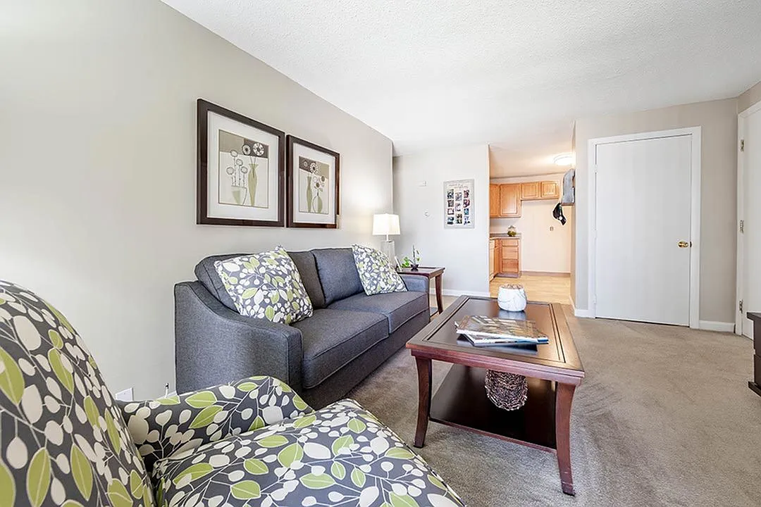 Princeton Park Apartments — Photo 3