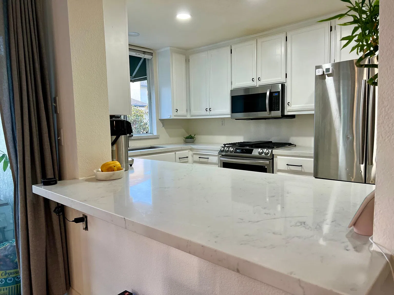 2 bed, 1424 sqft, $5,300 — Photo 4